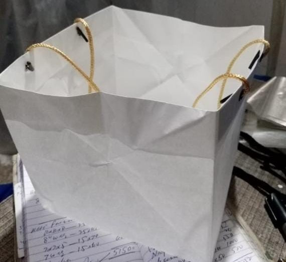 White Handle bag