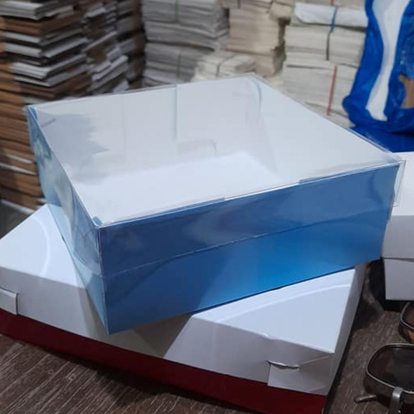 8x8x3 inch Clear Lid Box