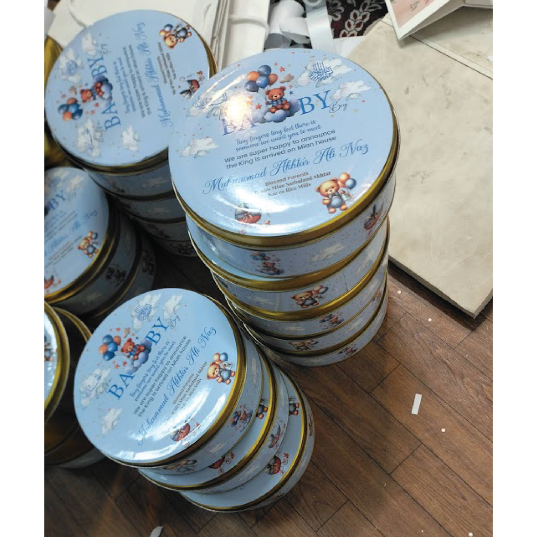 5.5-Inch Round 500-Gram Sweet Boxes | Baby Girl & Baby Boy Announcement